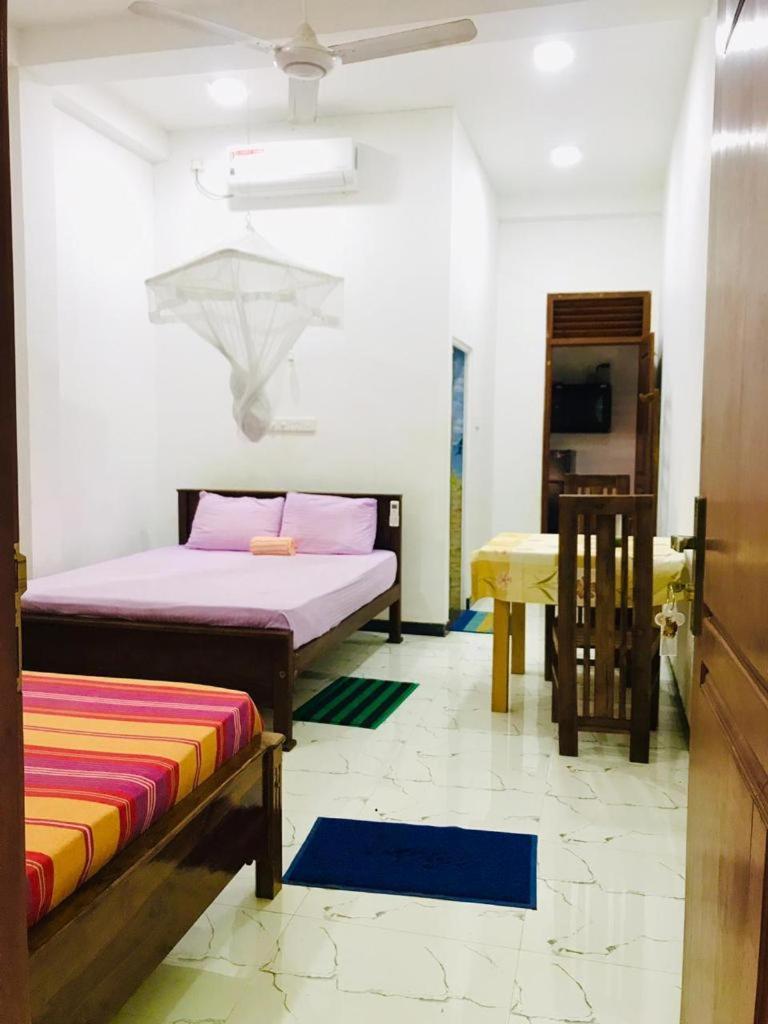 Green Jade Inn Mirissa Dış mekan fotoğraf