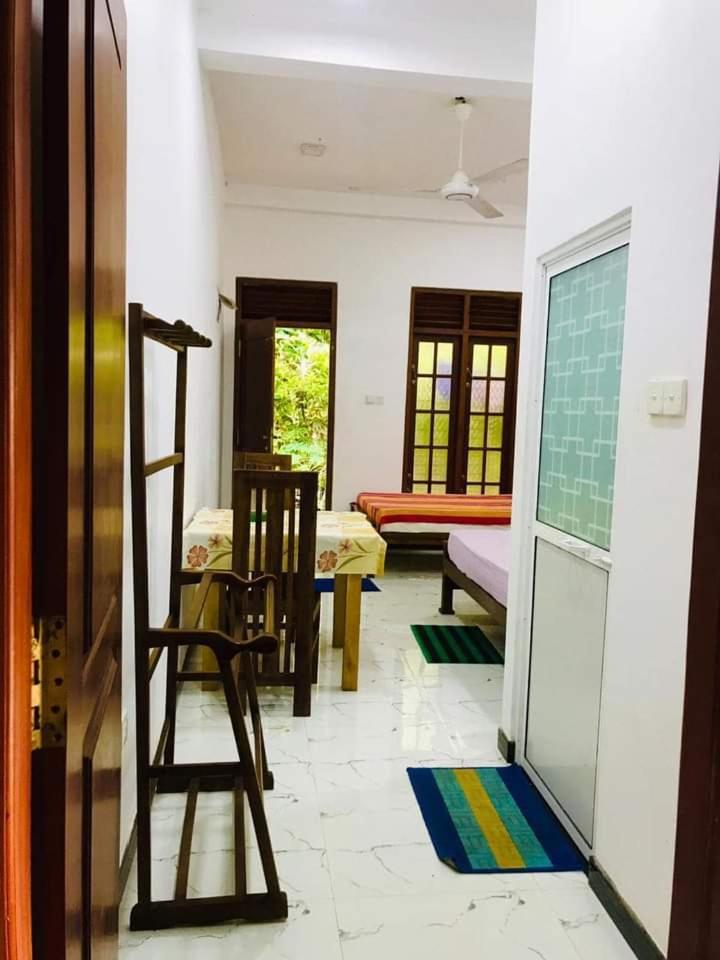 Green Jade Inn Mirissa Dış mekan fotoğraf