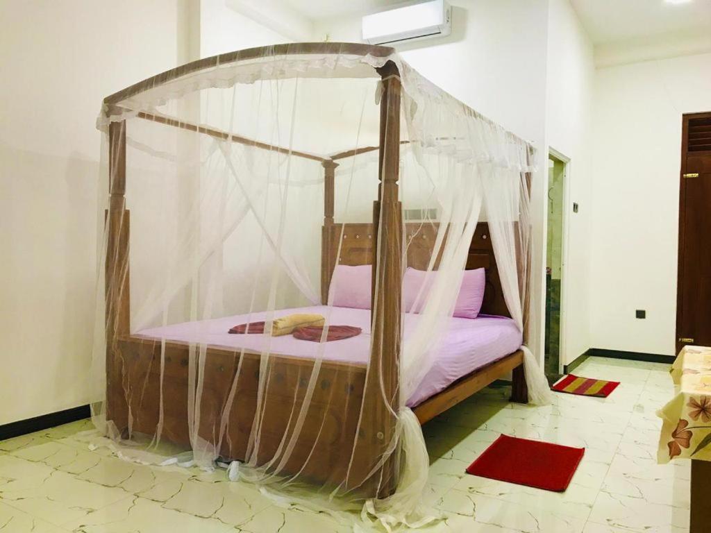 Green Jade Inn Mirissa Dış mekan fotoğraf